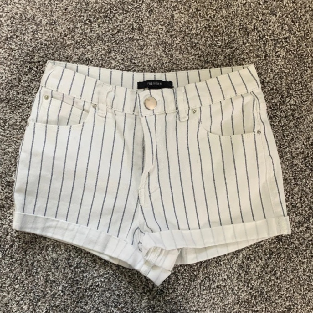 Forever 21 high waisted striped shorts.